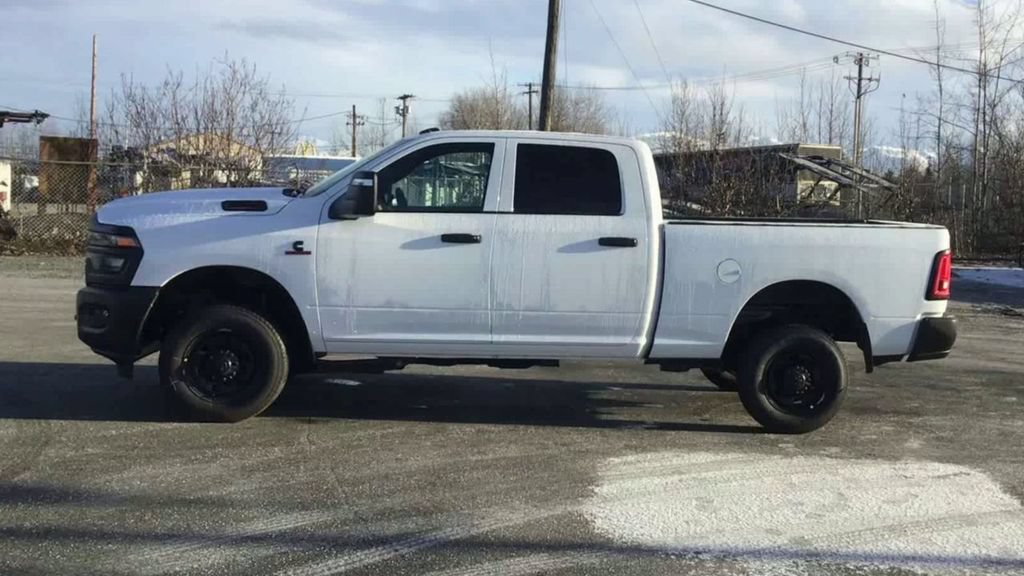 New 2026 RAM 2500 Tradesman AWD/4WD image 5