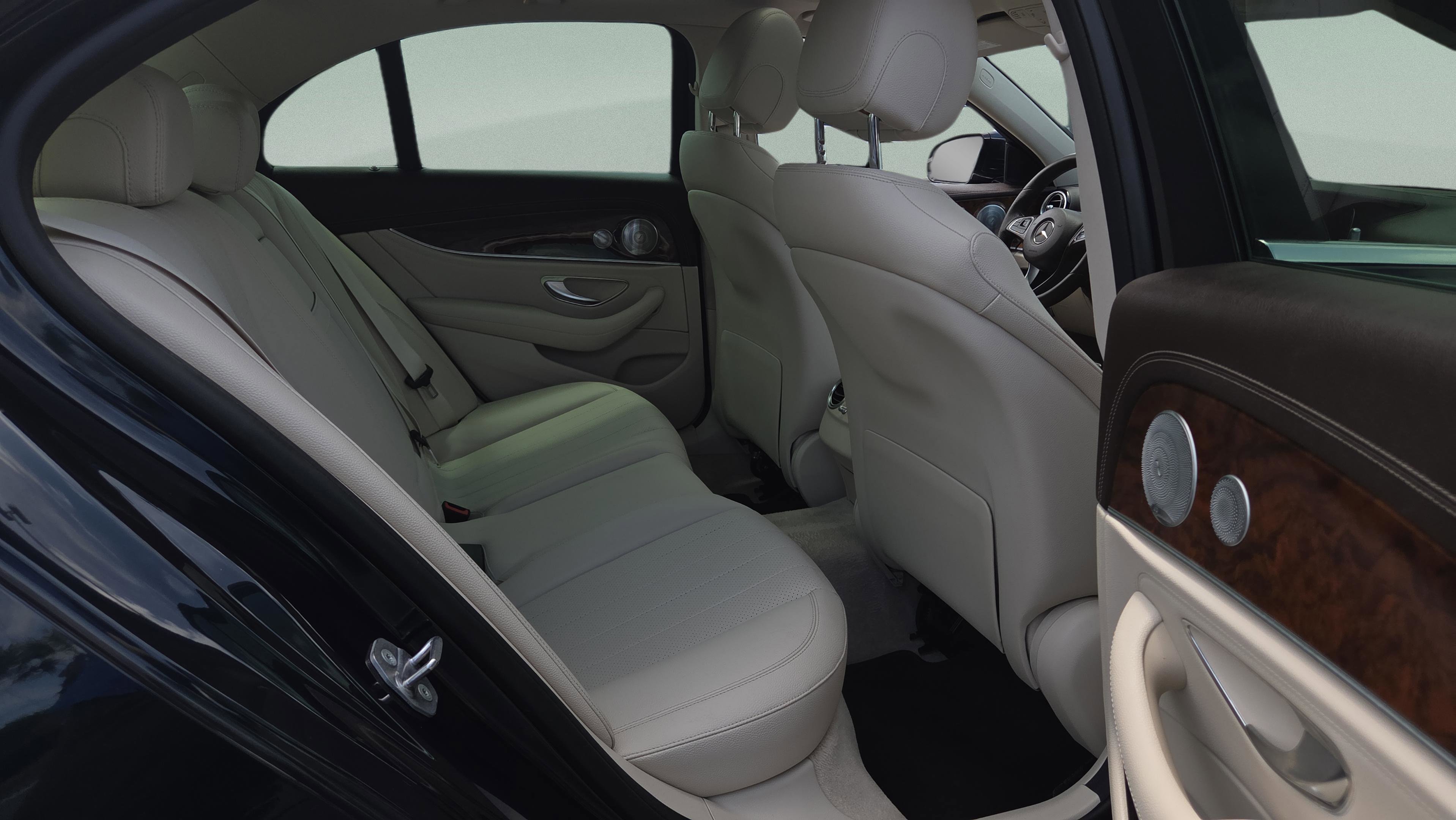 Used 2018 Mercedes-Benz E 300 image 16