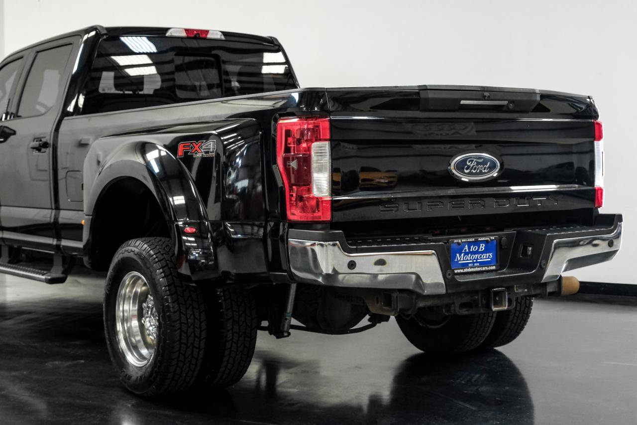 Used 2017 Ford F350 Lariat w/ Lariat Ultimate Package AWD/4WD image 12