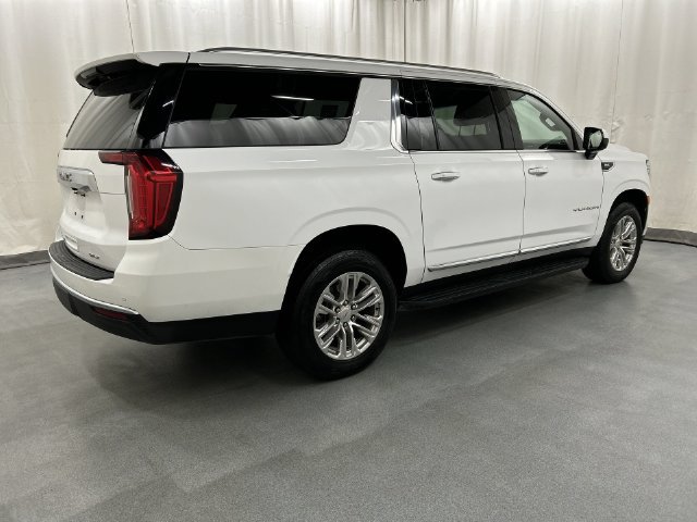 Used 2024 GMC Yukon XL SLT AWD/4WD image 4