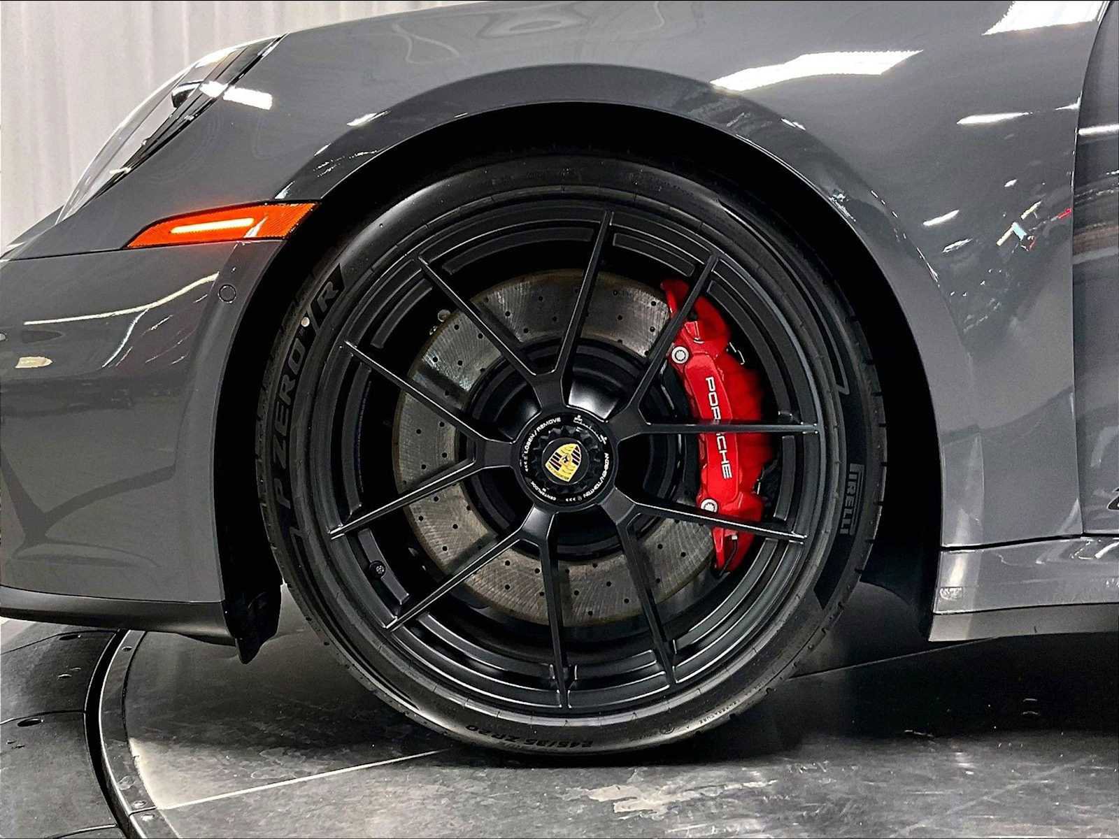 Used 2026 Porsche 911 Carrera GTS RWD image 13