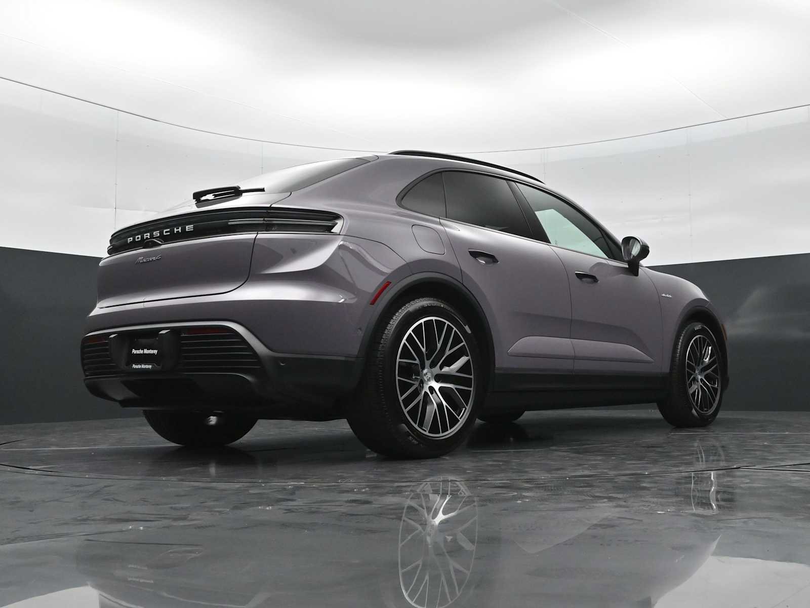 New 2026 Porsche Macan 4 Electric AWD/4WD image 40