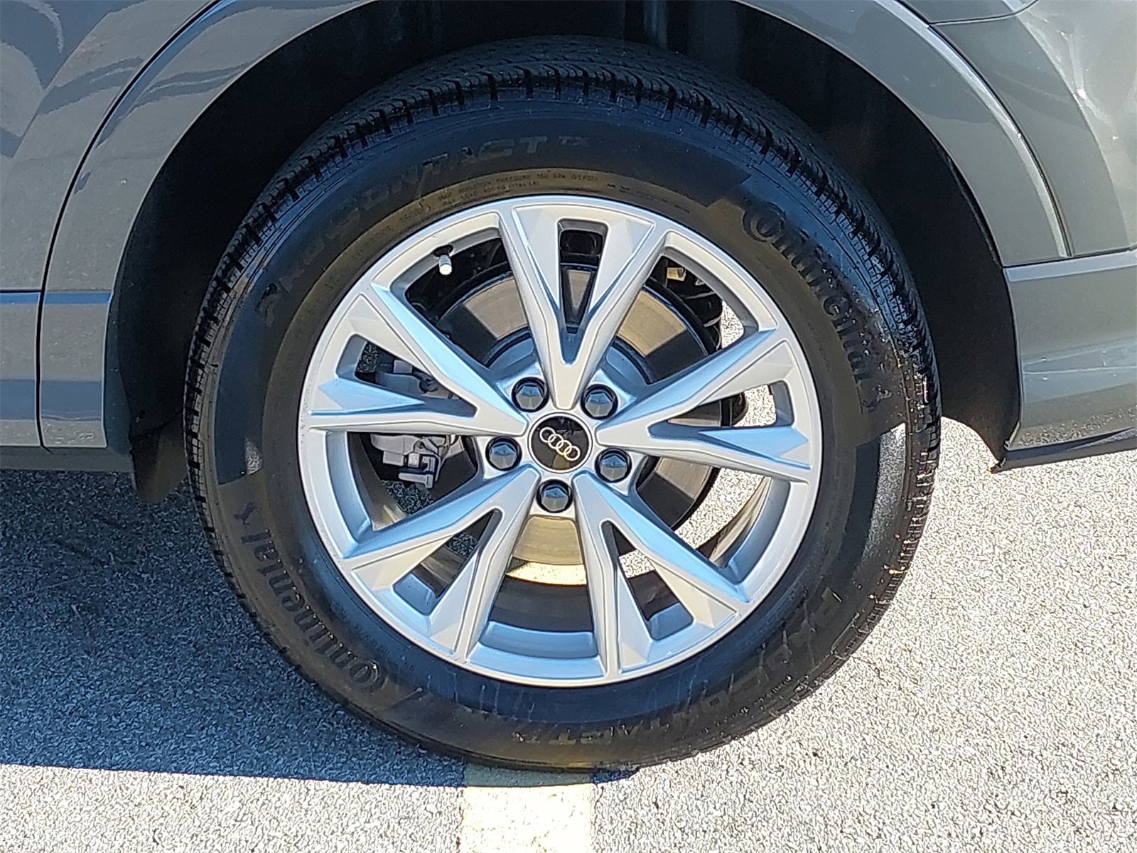 Used 2025 Audi Q3 2.0T Premium w/ Convenience Package image 34