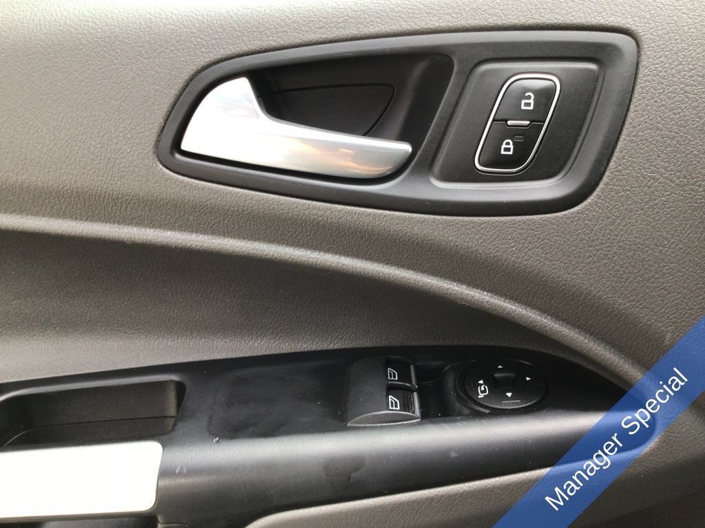 Used 2021 Ford Transit Connect XLT FWD image 19