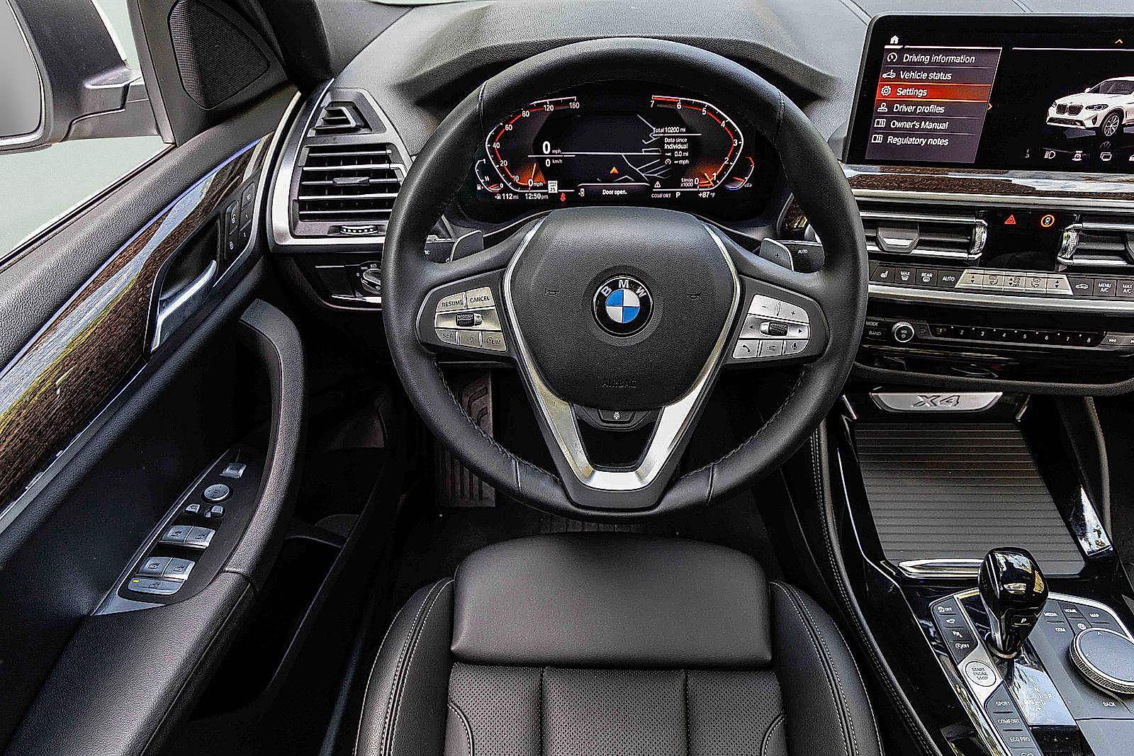 Used 2024 BMW X4 xDrive30i w/ Parking Assistance Package image 19