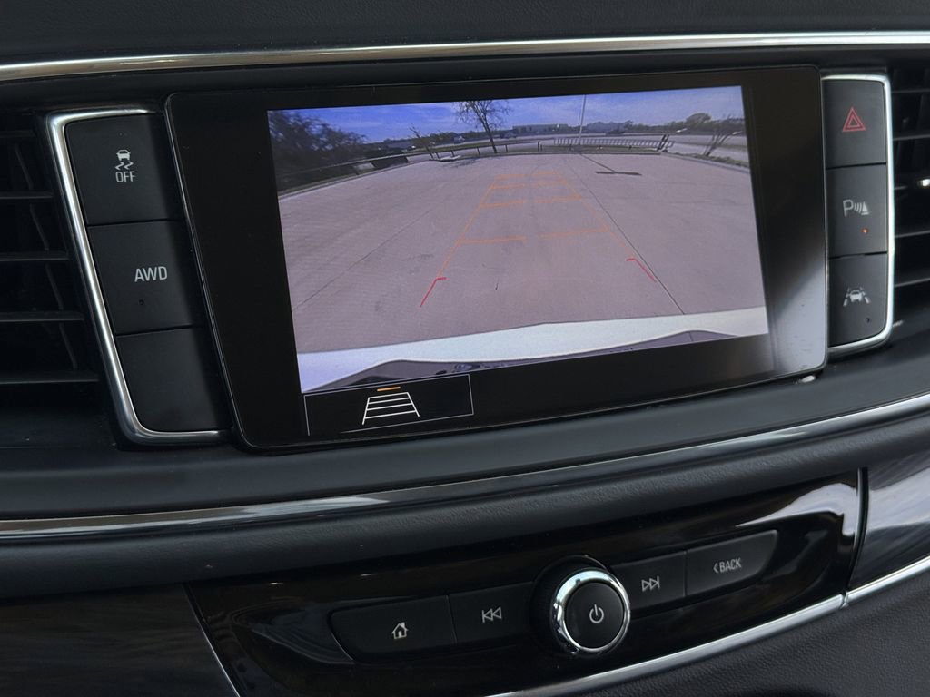 Used 2021 Buick Enclave Premium w/ Sun and Sites Package image 18