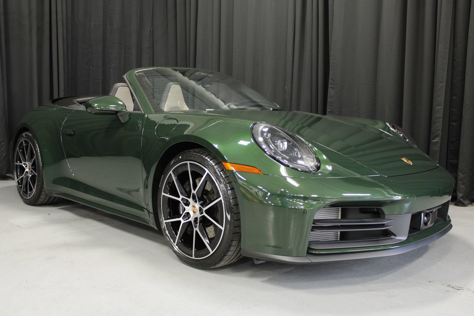 New 2026 Porsche 911 Carrera RWD image 12