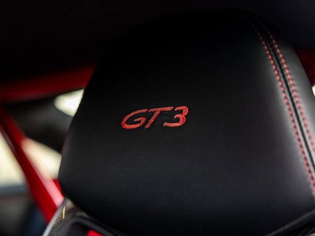 Used 2015 Porsche 911 GT3 w/ Carbon Interior Package image 29