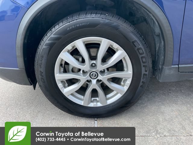 Used 2020 Nissan Rogue SV AWD/4WD image 26