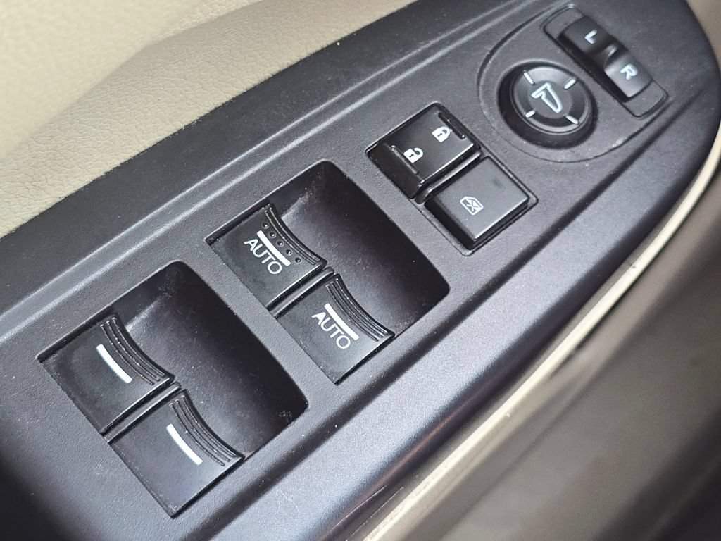 Used 2015 Acura RDX AWD image 22