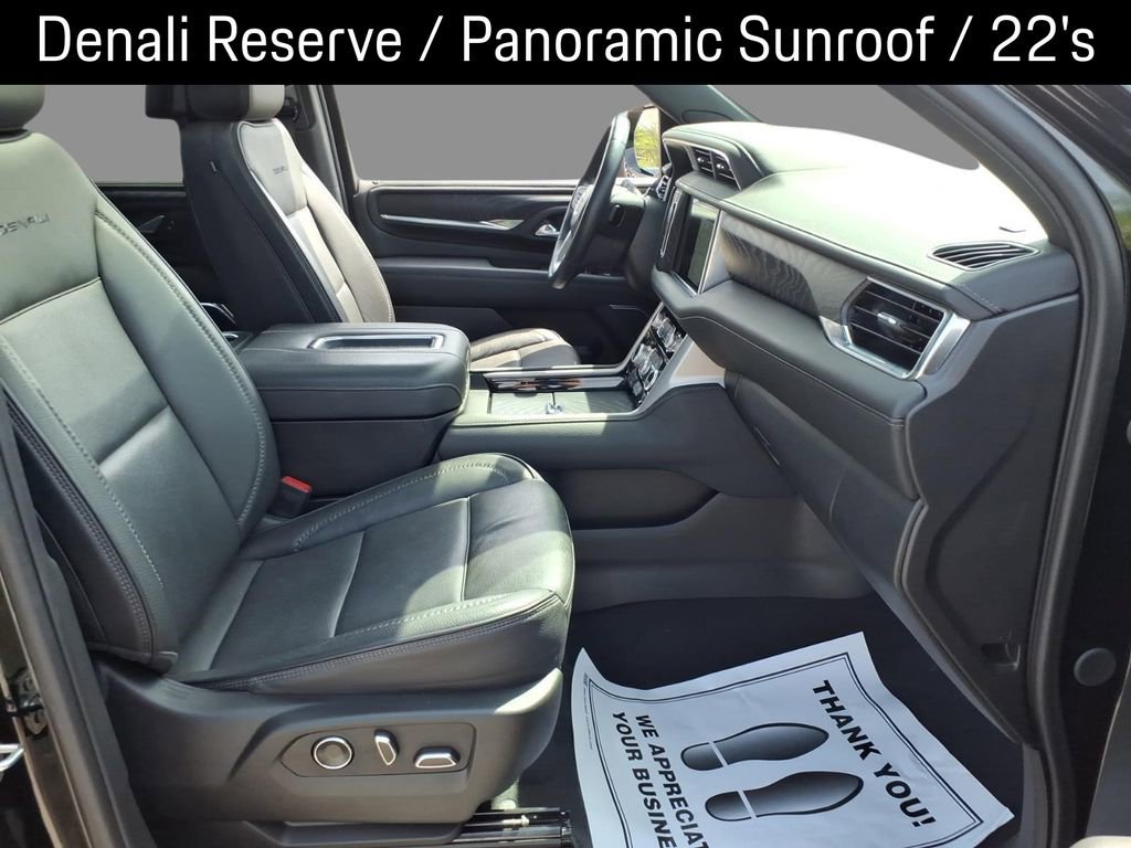 Used 2024 GMC Yukon Denali w/ Denali Reserve Package image 13