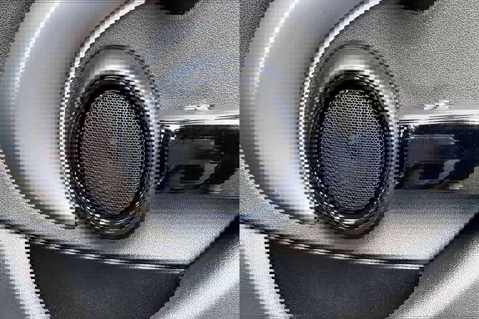 Certified 2022 MINI Cooper 4-Door Hardtop image 37