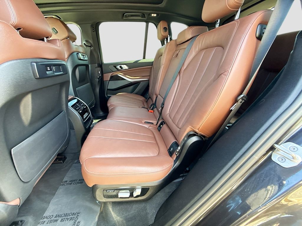 Used 2021 BMW X5 xDrive40i w/ Premium Package image 23