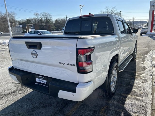 Certified 2022 Nissan Frontier SV w/ Technology Package image 8