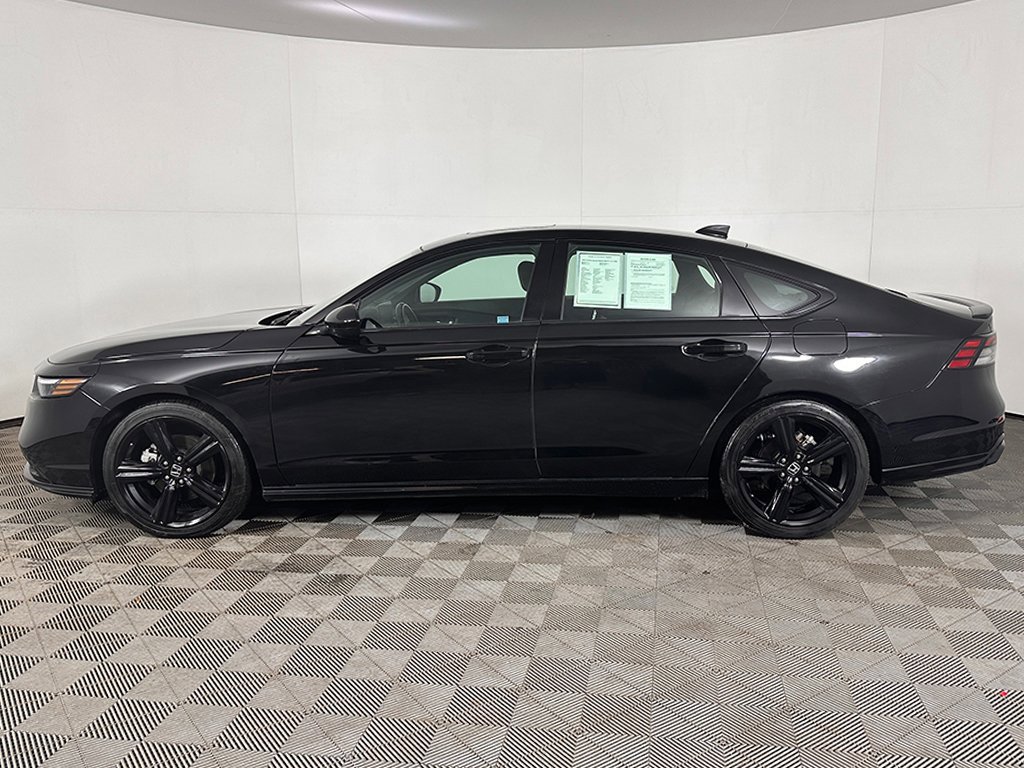 Used 2023 Honda Accord Sport image 15