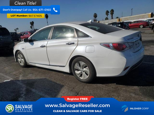 Used 2015 Hyundai Sonata Hybrid image 3