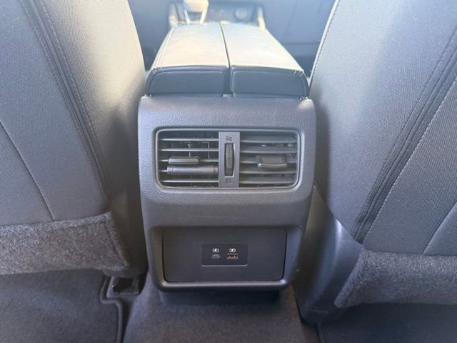 Certified 2023 Nissan Rogue SV image 20