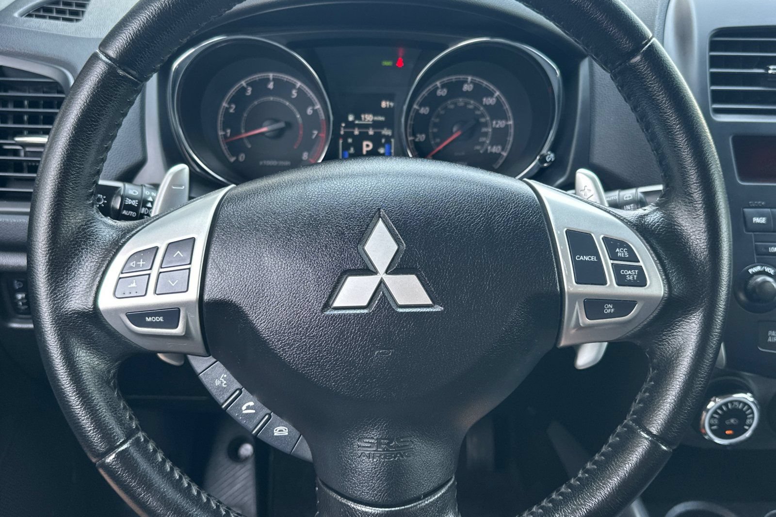 Used 2013 Mitsubishi Outlander Sport SE AWD/4WD image 21