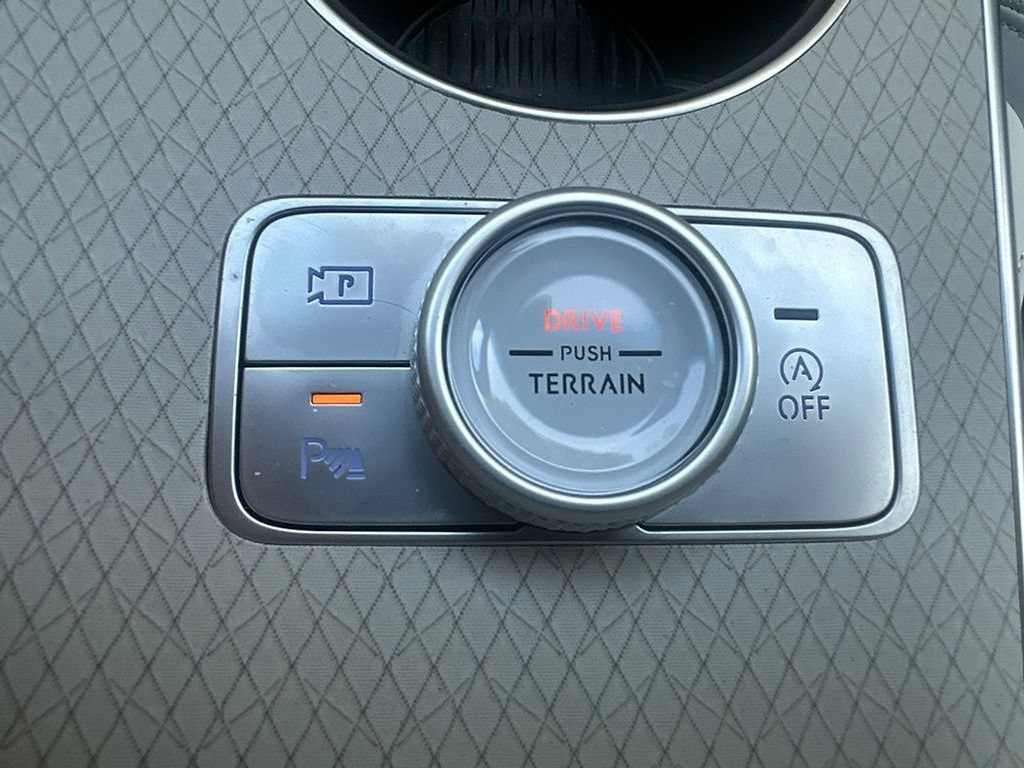 Certified 2026 Genesis GV80 3.5T Prestige AWD/4WD image 24