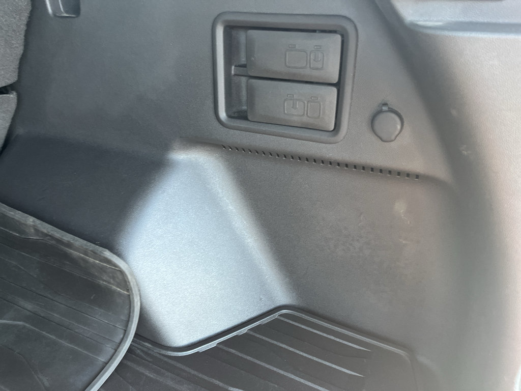 Used 2019 GMC Terrain SLT FWD image 38