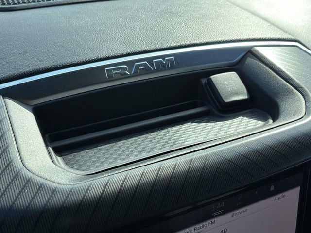 New 2026 RAM 1500 Express AWD/4WD image 21