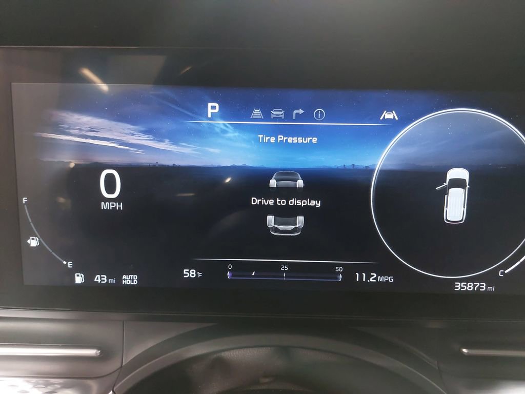 Used 2023 Kia Carnival SX Prestige image 20