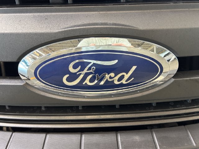 Used 2018 Ford F250 XL w/ Power Equipment Group RWD image 9