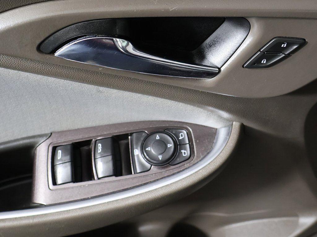 Used 2020 Chevrolet Malibu LT image 27