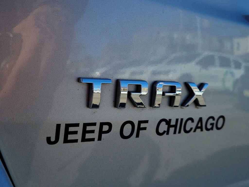 Used 2018 Chevrolet Trax LT w/ LT Convenience Package image 7