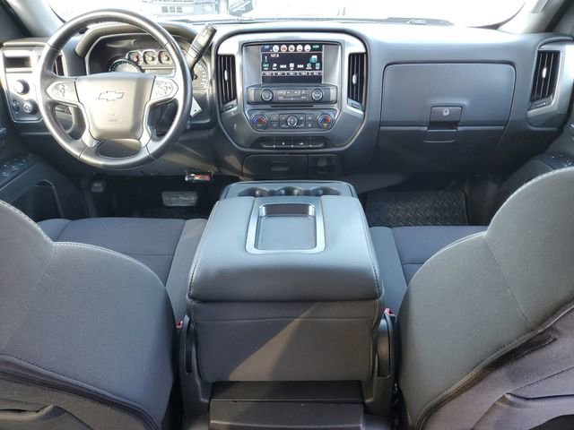 Used 2018 Chevrolet Silverado 1500 LT w/ LT Eassist Package AWD/4WD image 18