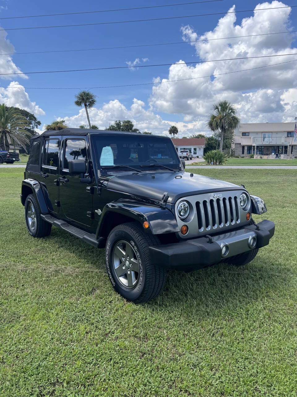 Used 2013 Jeep Wrangler Unlimited Sport AWD/4WD image 5