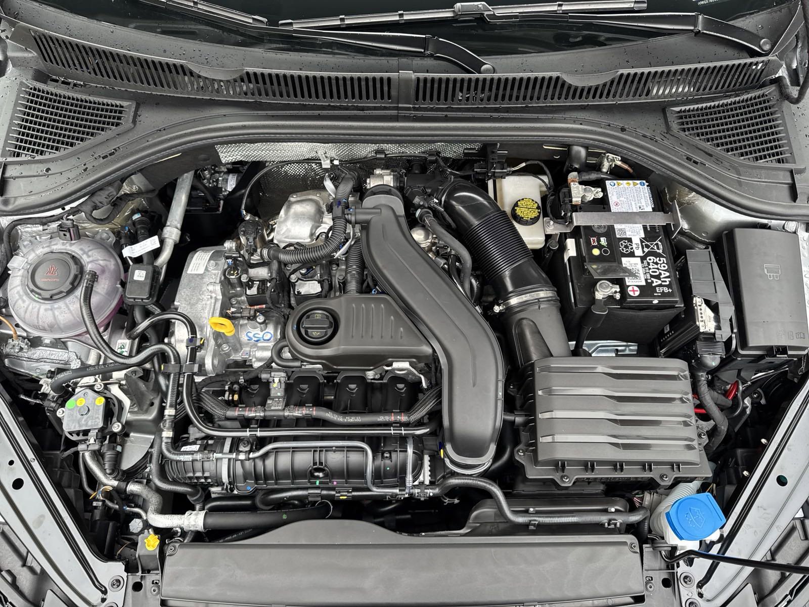 New 2026 Volkswagen Jetta SEL FWD image 22