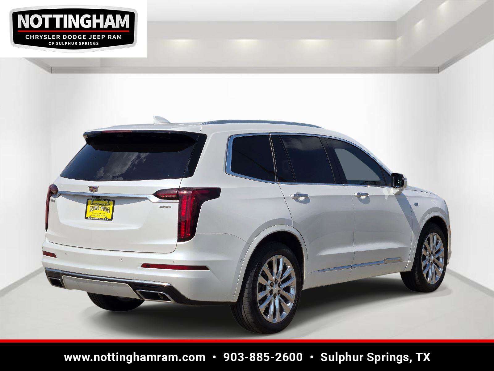 Used 2022 Cadillac XT6 Premium Luxury w/ Technology Package image 6