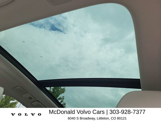 New 2026 Volvo XC60 T8 Ultra w/ Protection Package Premier AWD/4WD image 28