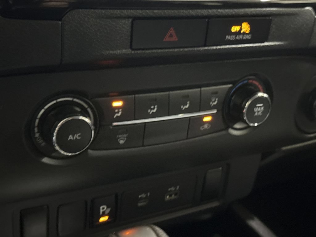 Used 2022 Nissan Frontier S w/ Technology Package AWD/4WD image 16