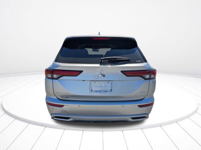 New 2025 Mitsubishi Outlander SEL image 5
