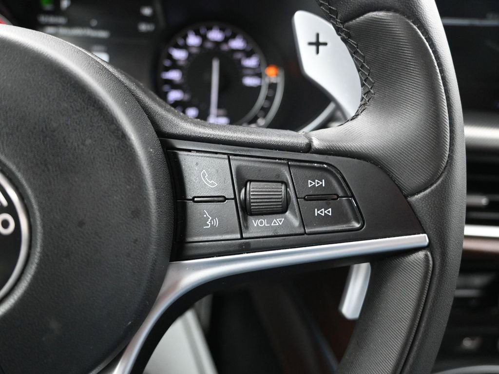 Used 2018 Alfa Romeo Stelvio Ti Sport image 26