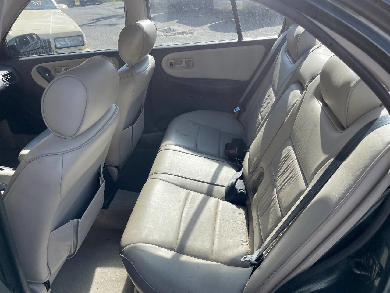 Used 1993 INFINITI G20 FWD image 10