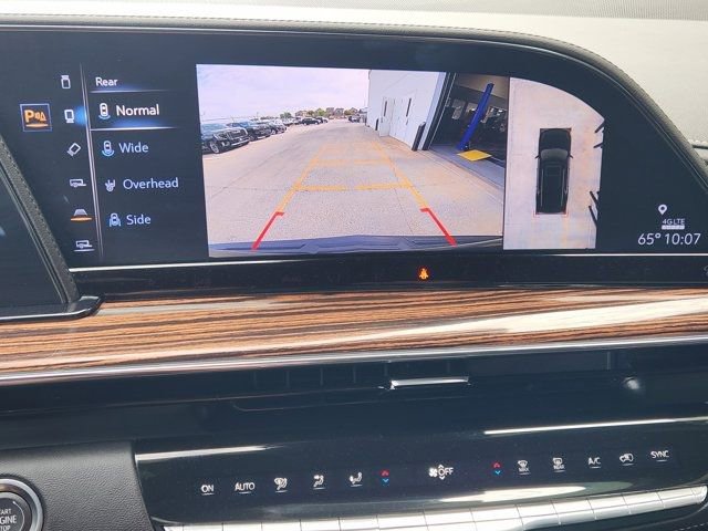 Used 2024 Cadillac Escalade ESV Premium Luxury w/ Performance Package image 6