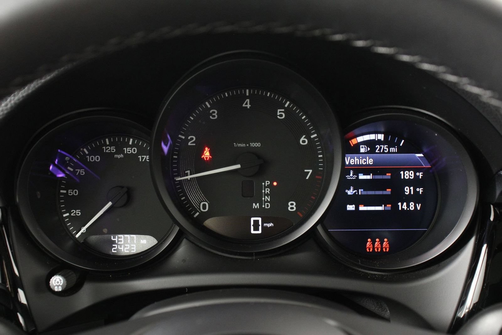 Certified 2026 Porsche Macan AWD/4WD image 16
