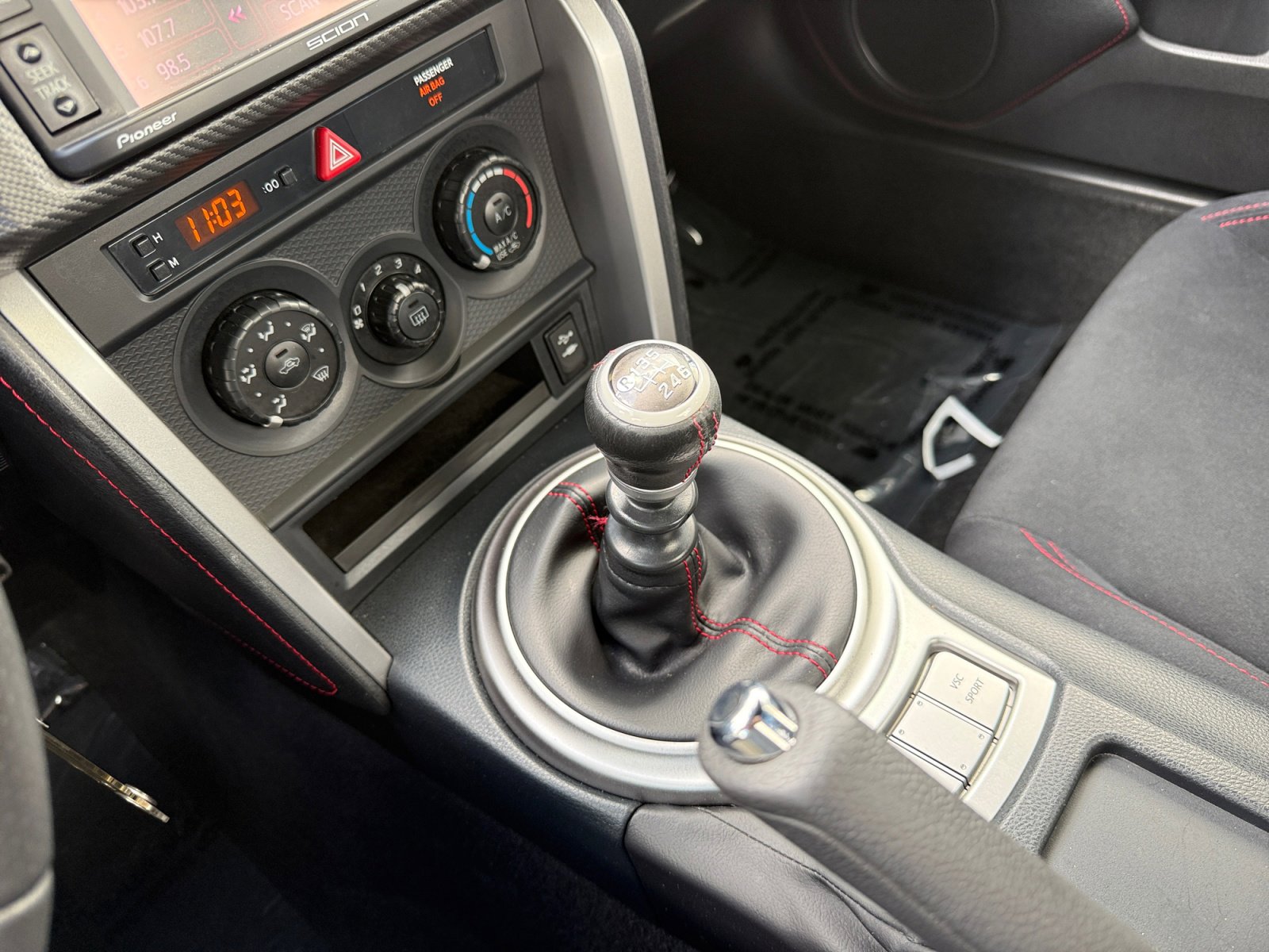 Used 2015 Scion FR-S RWD image 13