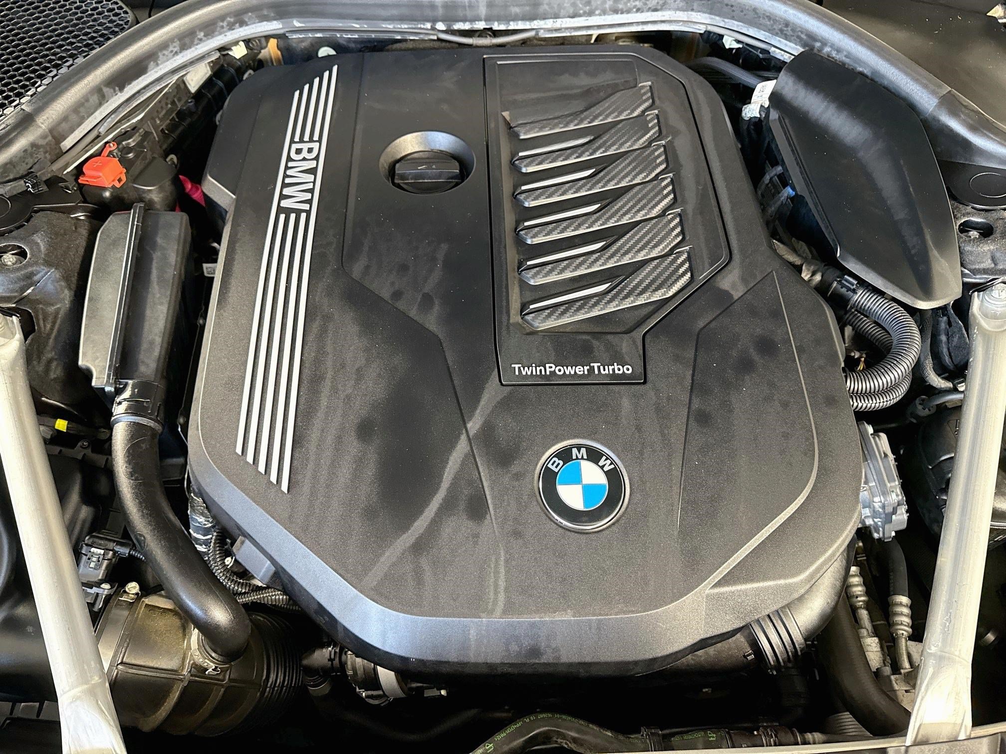 Used 2022 BMW 740i RWD image 39