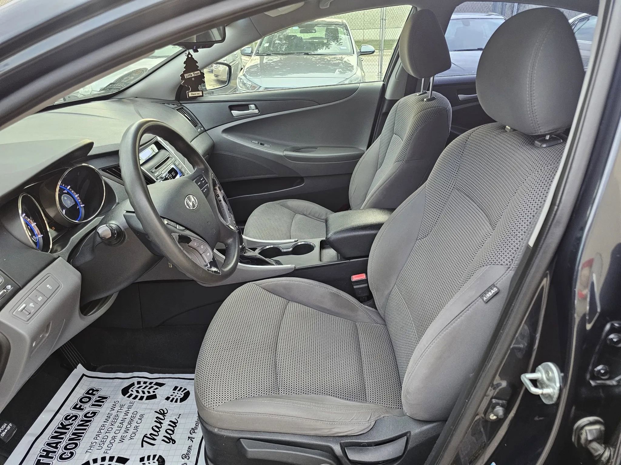 Used 2012 Hyundai Sonata GLS FWD image 5