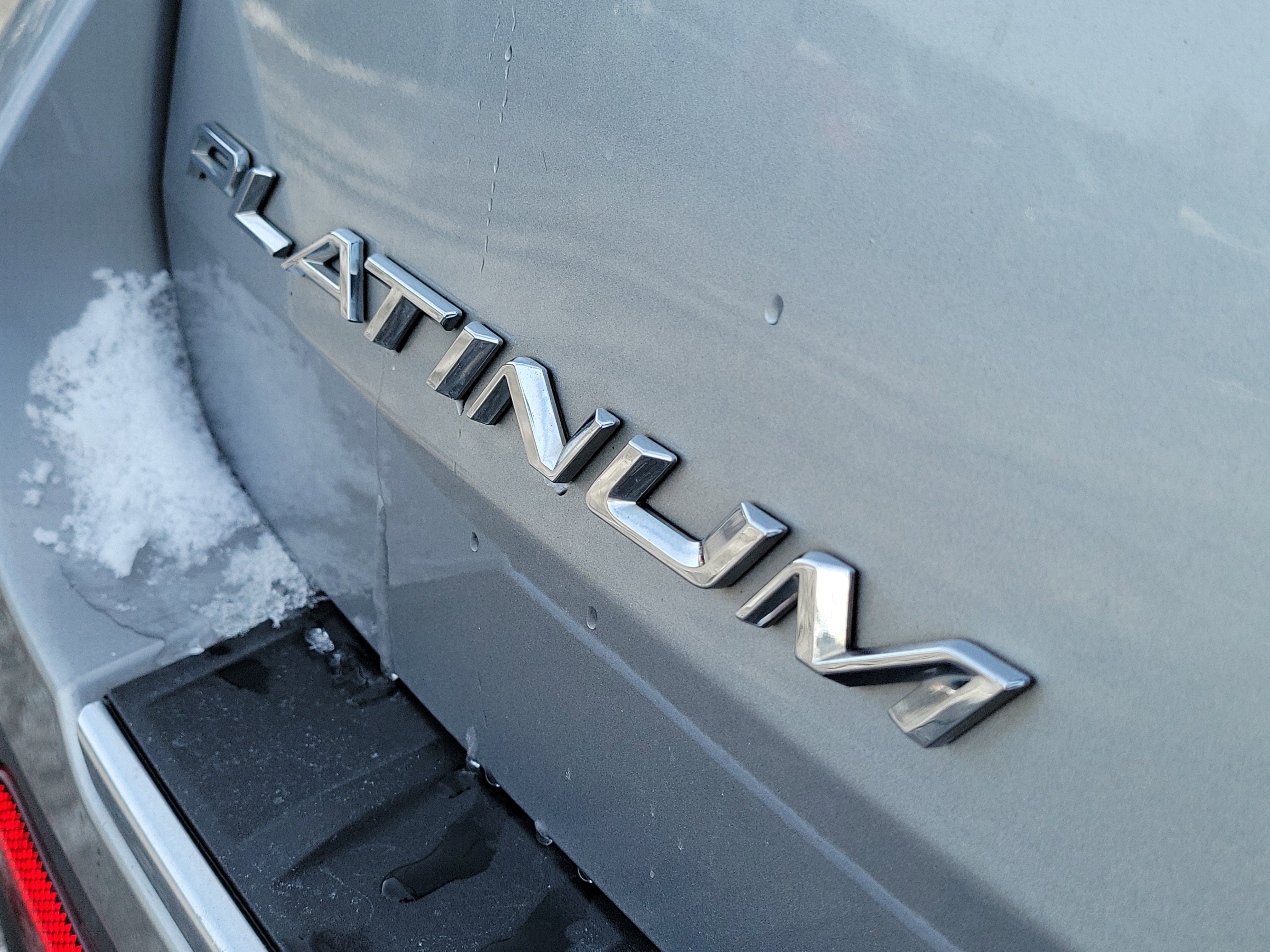 Used 2021 Ford Explorer Platinum w/ Equipment Group 601A image 6