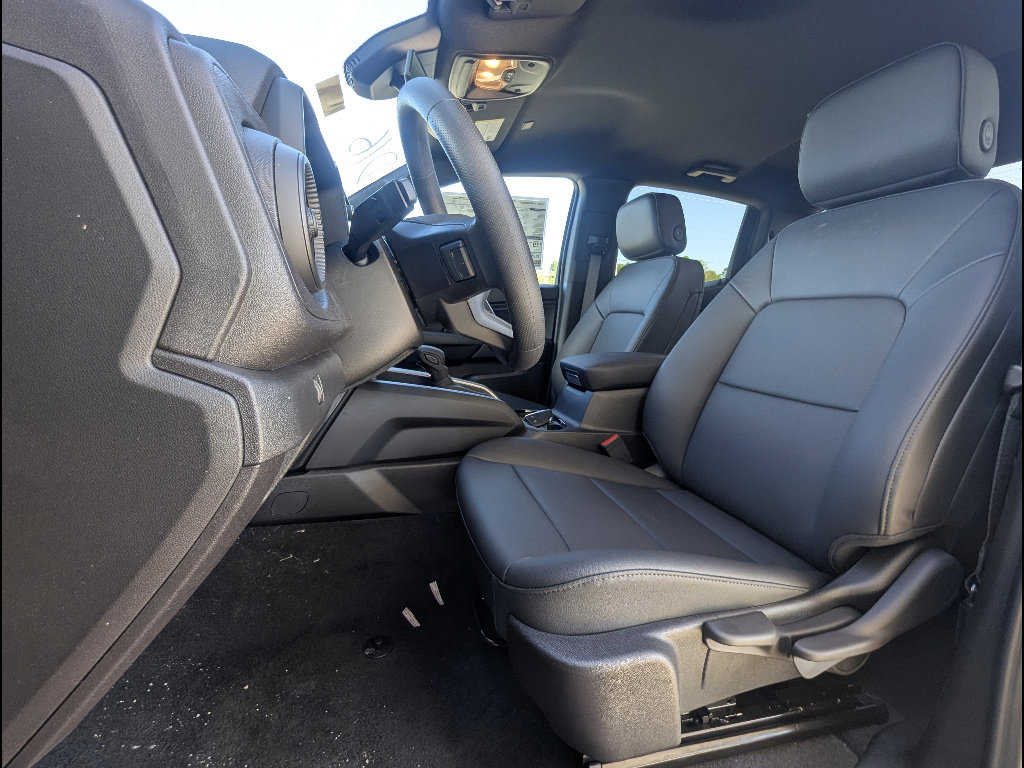 New 2026 Chevrolet Colorado W/T AWD/4WD image 14
