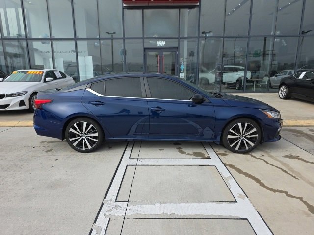 Used 2022 Nissan Altima 2.5 SR image 4