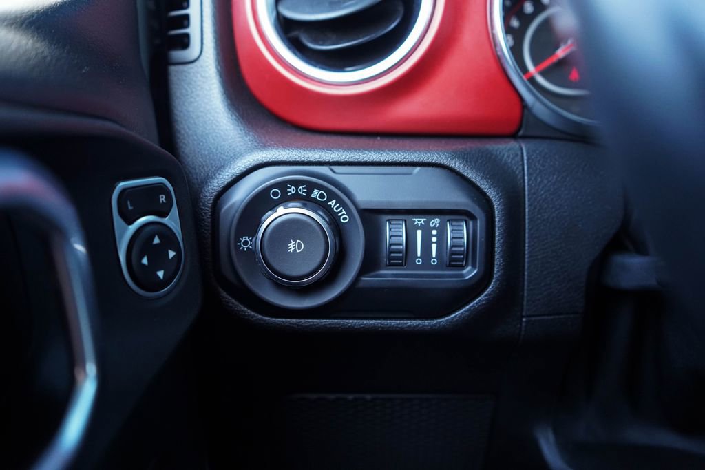 Used 2019 Jeep Wrangler Unlimited Rubicon image 26