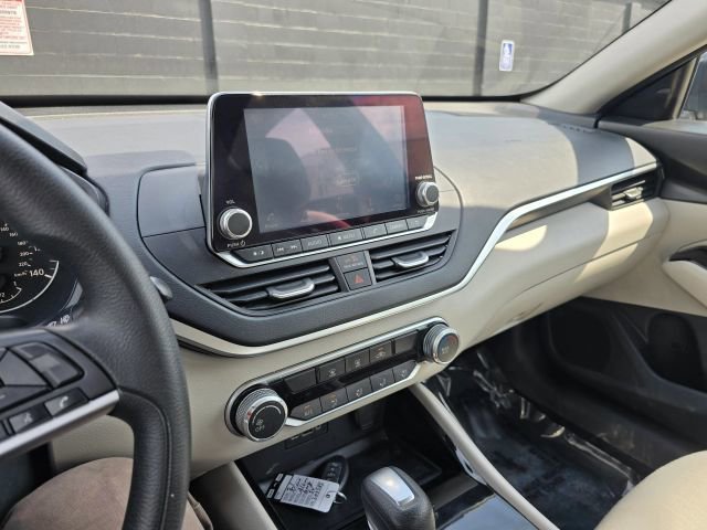 Used 2021 Nissan Altima 2.5 SV FWD image 26