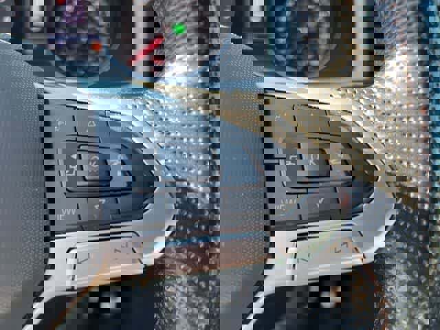 Used 2021 Volkswagen Atlas Cross Sport SE image 15