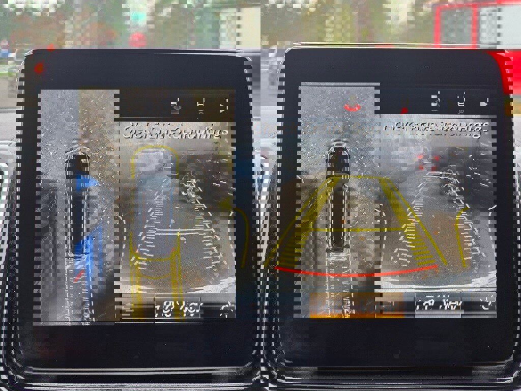 Used 2017 Mercedes-Benz GLS 450 4MATIC image 14